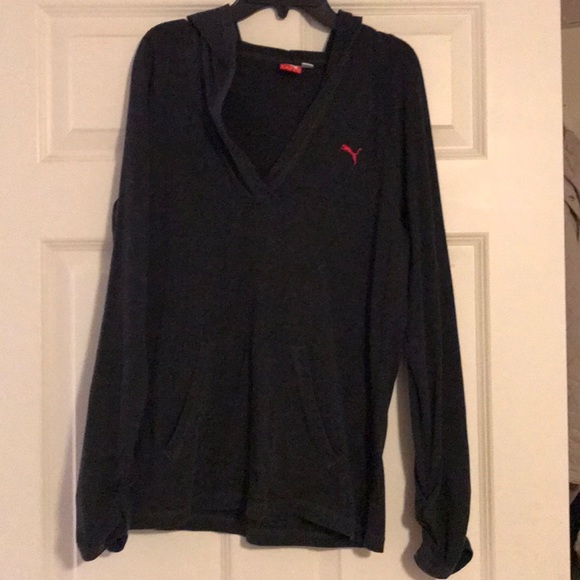 Puma Tops - 🍩 Puma Shirt with Hood